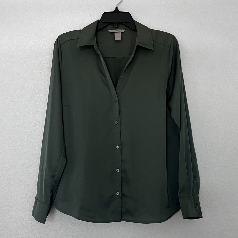 Womens Long Sleeve Green Silk Button Down